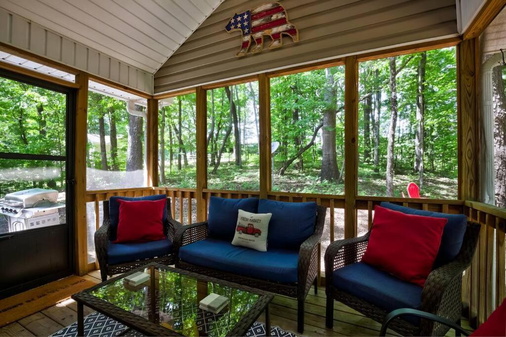 Less Than 3 Miles To Downtown With Firepit Ellijay Ngoại thất bức ảnh