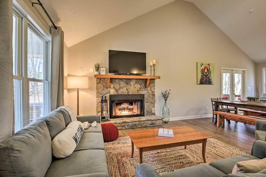 Less Than 3 Miles To Downtown With Firepit Ellijay Ngoại thất bức ảnh
