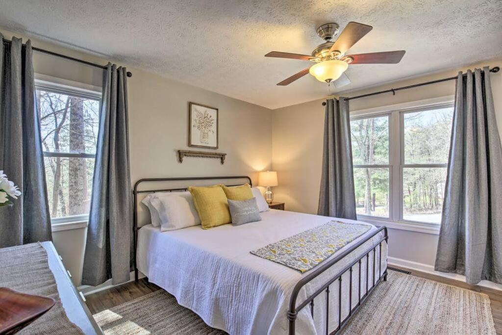 Less Than 3 Miles To Downtown With Firepit Ellijay Ngoại thất bức ảnh