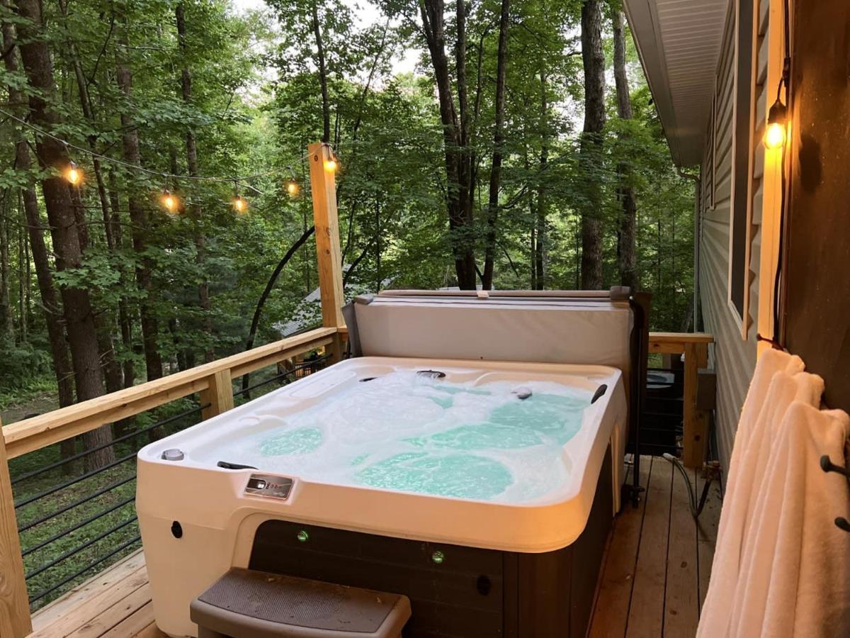 Less Than 3 Miles To Downtown With Firepit Ellijay Ngoại thất bức ảnh